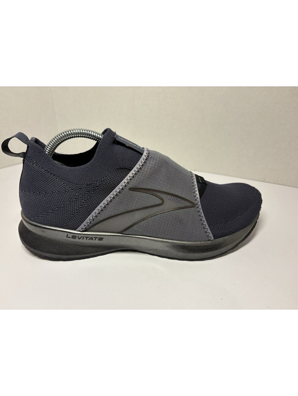 Brooks Levitate 4 LE Limited Edition Blue Mens Sneakers Size 9